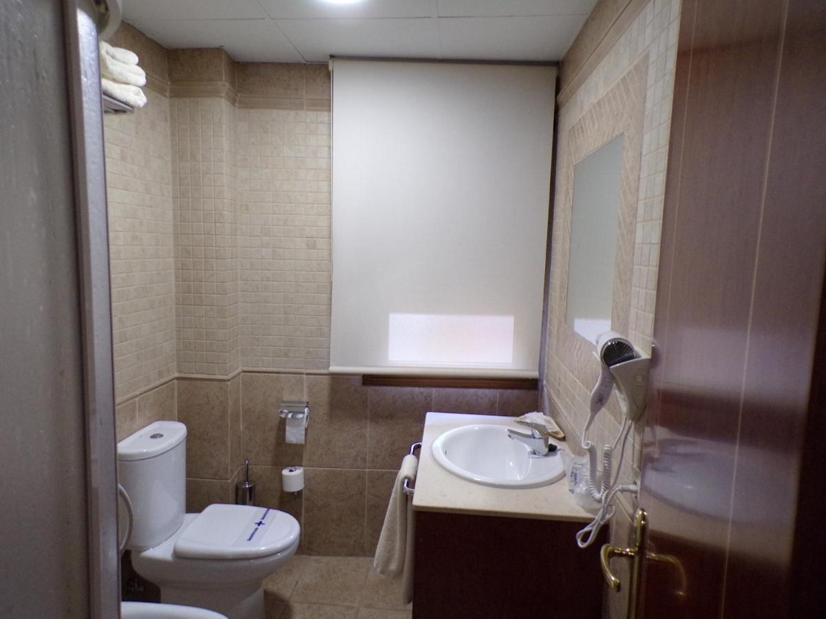 Hostal Serruchi Τερουέλ Εξωτερικό φωτογραφία
