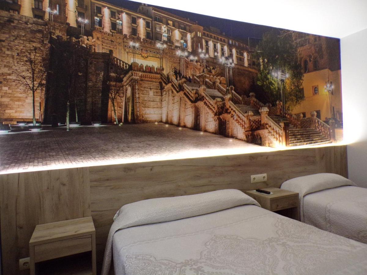 Hostal Serruchi Τερουέλ Εξωτερικό φωτογραφία