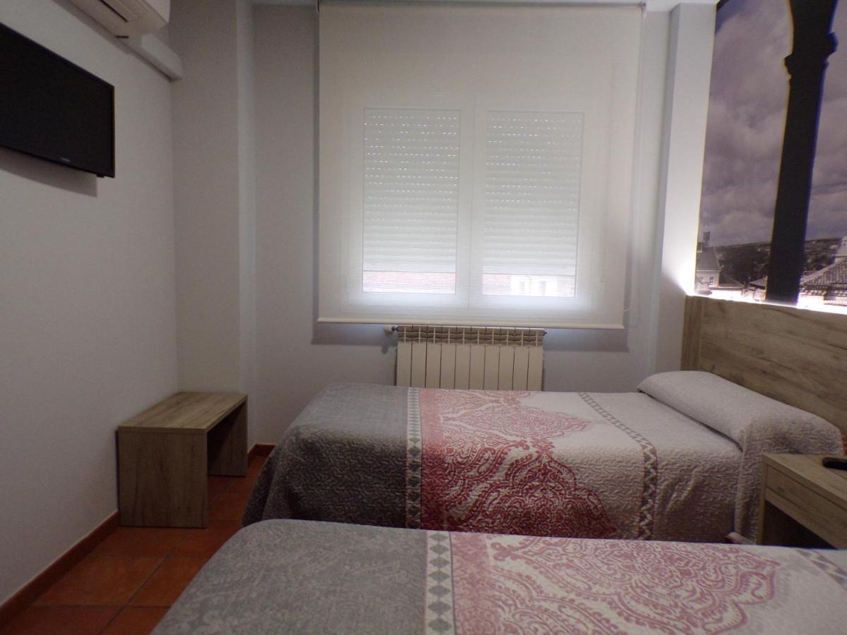 Hostal Serruchi Τερουέλ Εξωτερικό φωτογραφία