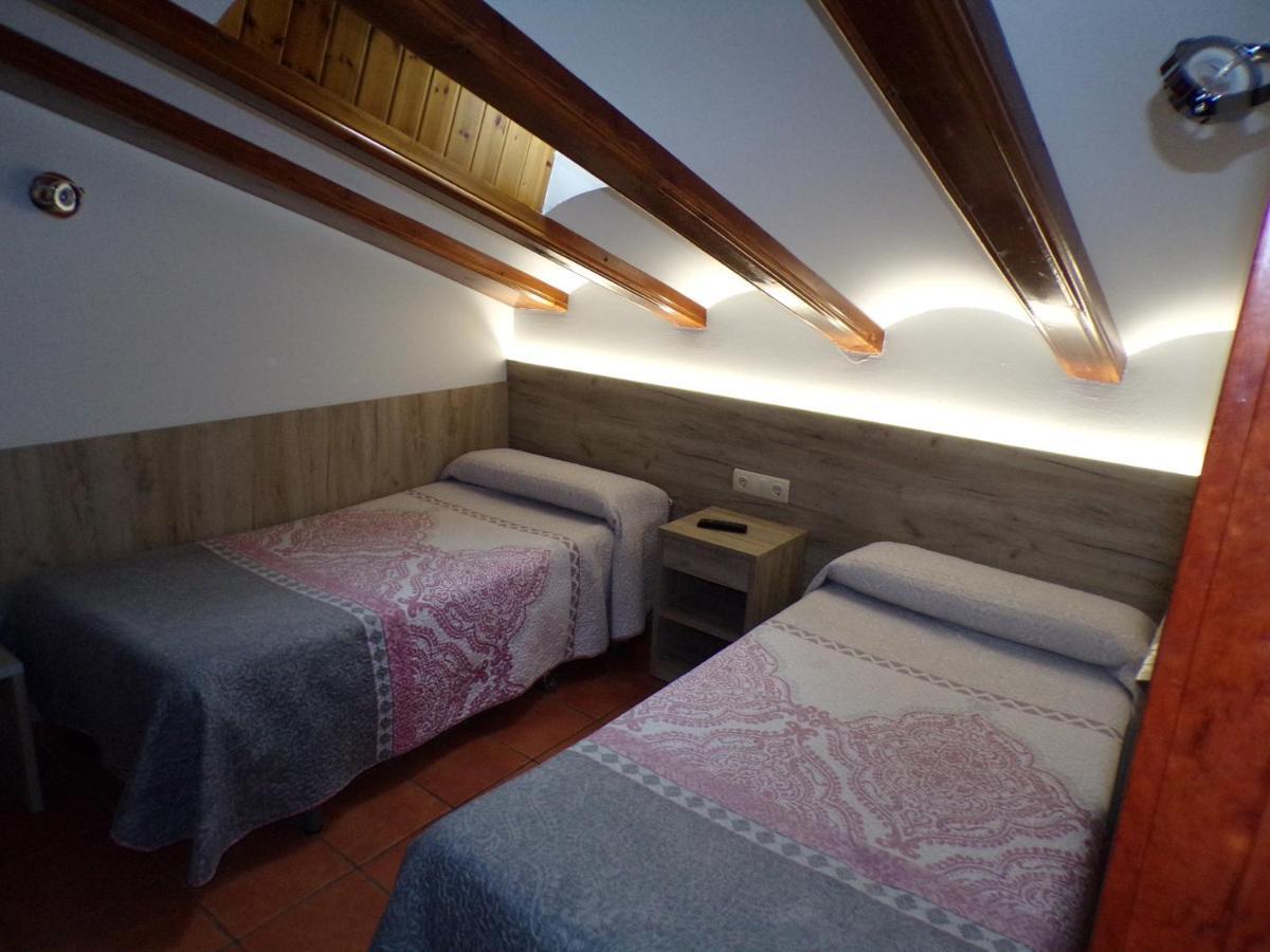Hostal Serruchi Τερουέλ Εξωτερικό φωτογραφία