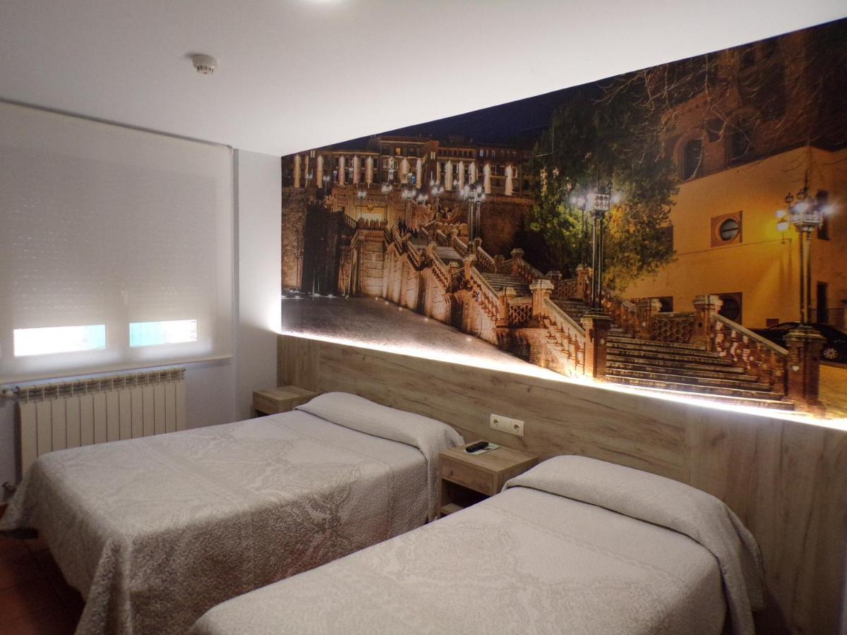 Hostal Serruchi Τερουέλ Εξωτερικό φωτογραφία