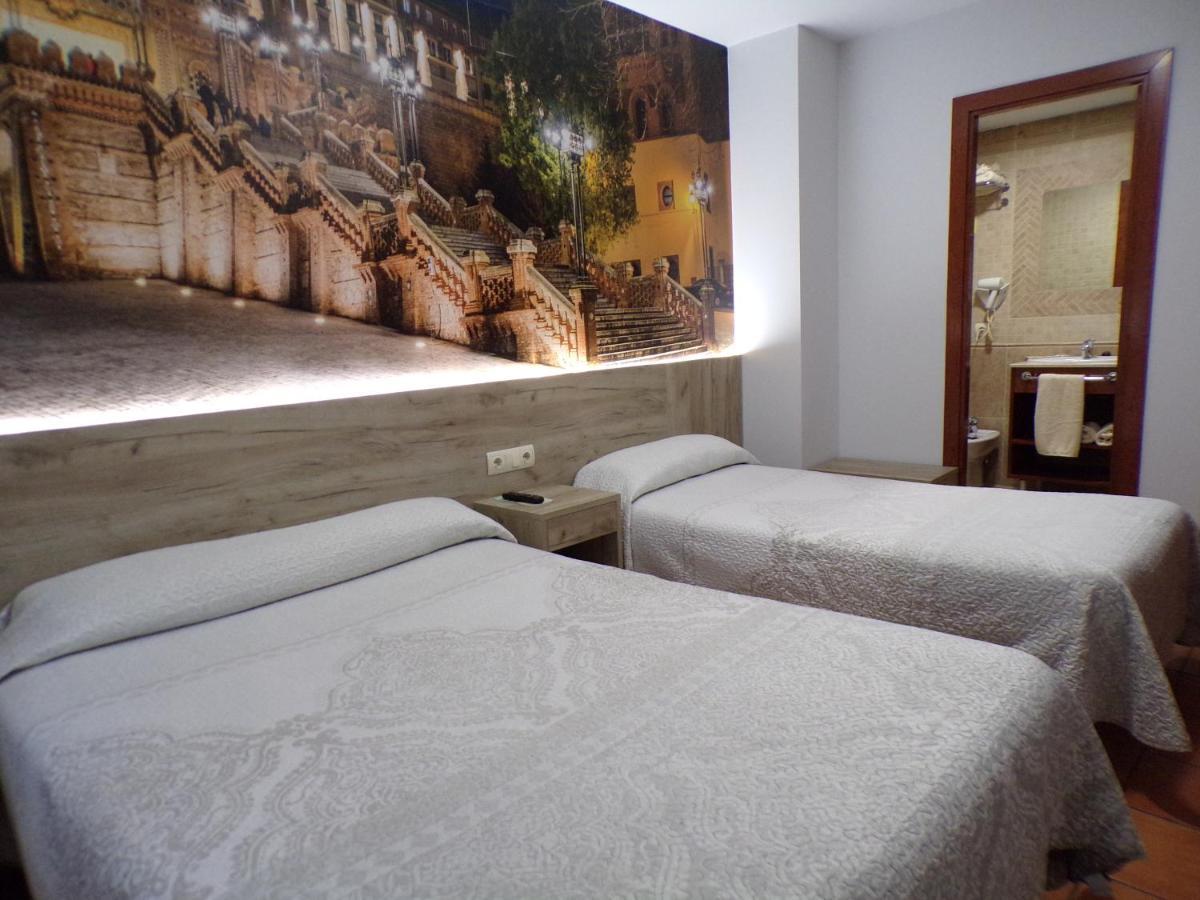 Hostal Serruchi Τερουέλ Εξωτερικό φωτογραφία